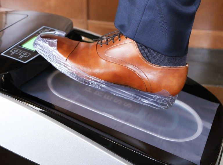 shoe dispenser